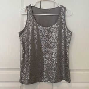 Woman’s grey sequins tank top